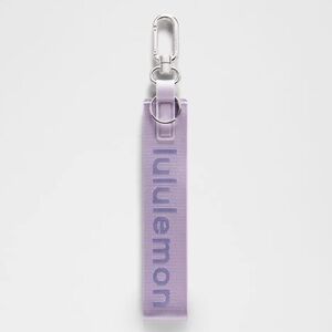 NWT NEVER LOST KEYCHAIN Lavender Frost/Galactic Cobalt - Lululemon light purple